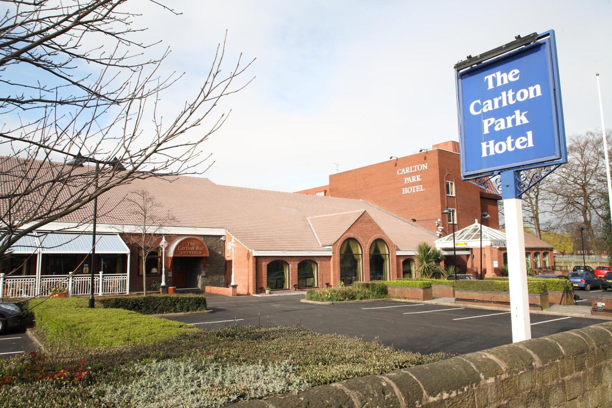 Carlton Park Hotel Rotherham Esterno foto