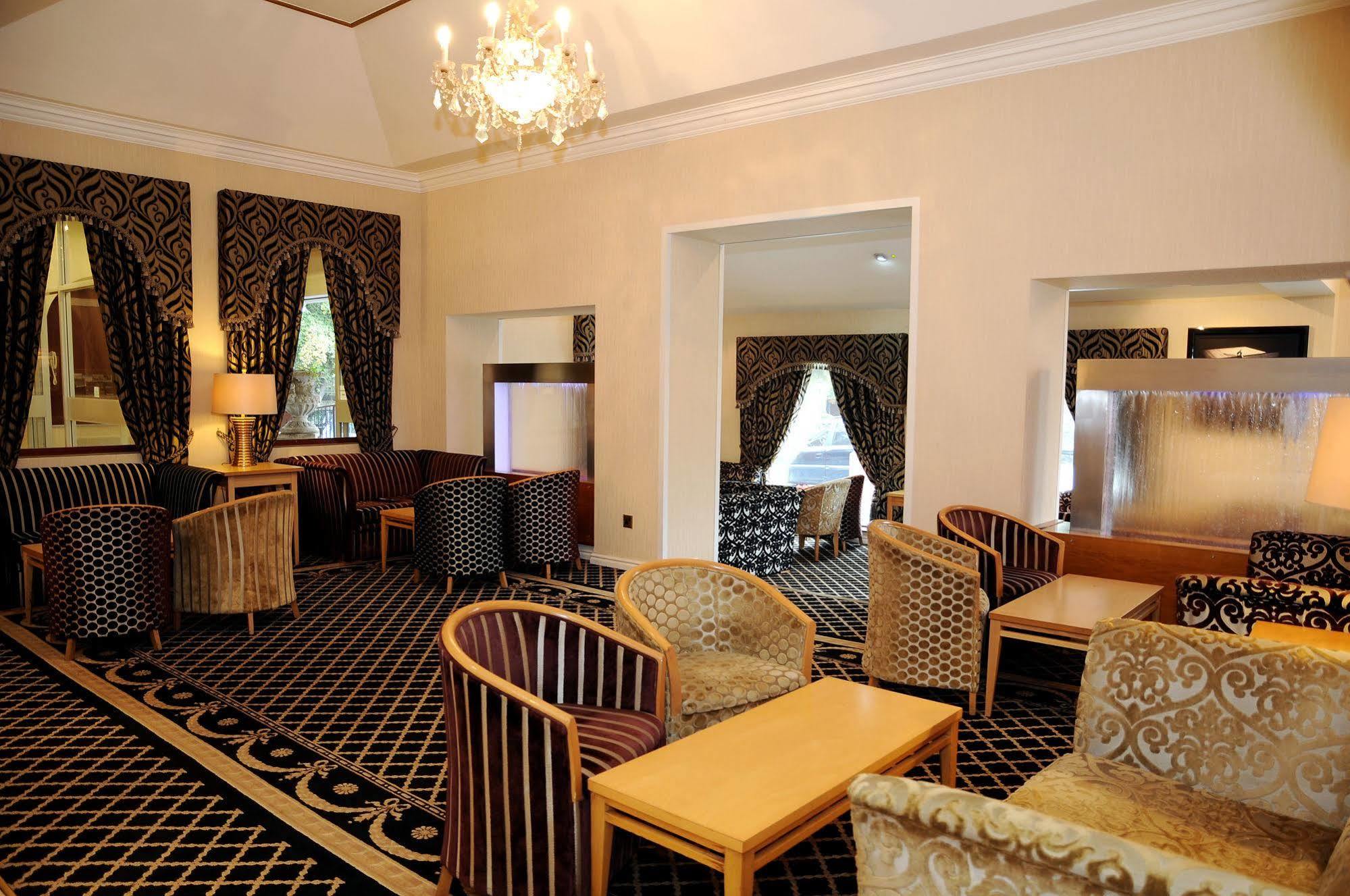 Carlton Park Hotel Rotherham Esterno foto